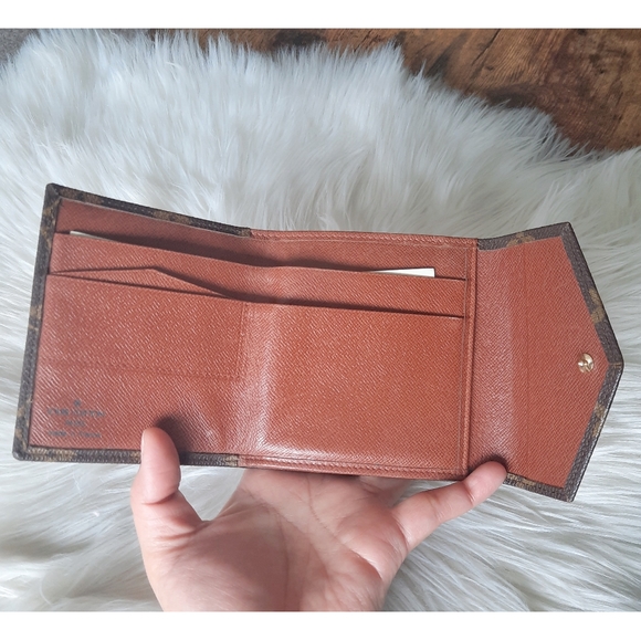 LOUIS VUITTON Monogram Porte Monnaie Billets Cartes Crédit Wallet - Picture 5 of 17